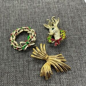 Elegant Gold and Green Holiday Brooch Set